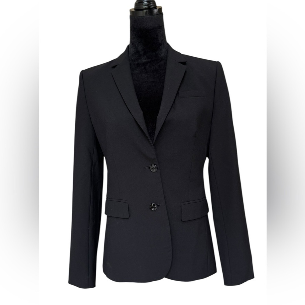 Banana Republic Women’s Classic Black Blazer Size 4​